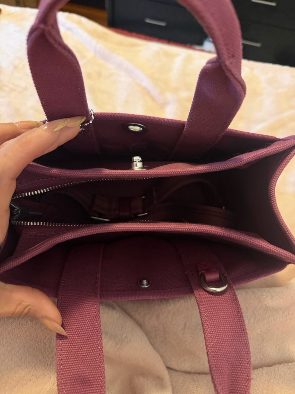 Coach Cargo Tote 26 Pink - Picture 3 of 8
